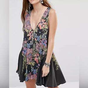 Free People Backyard Floral Tunic Top Dress
